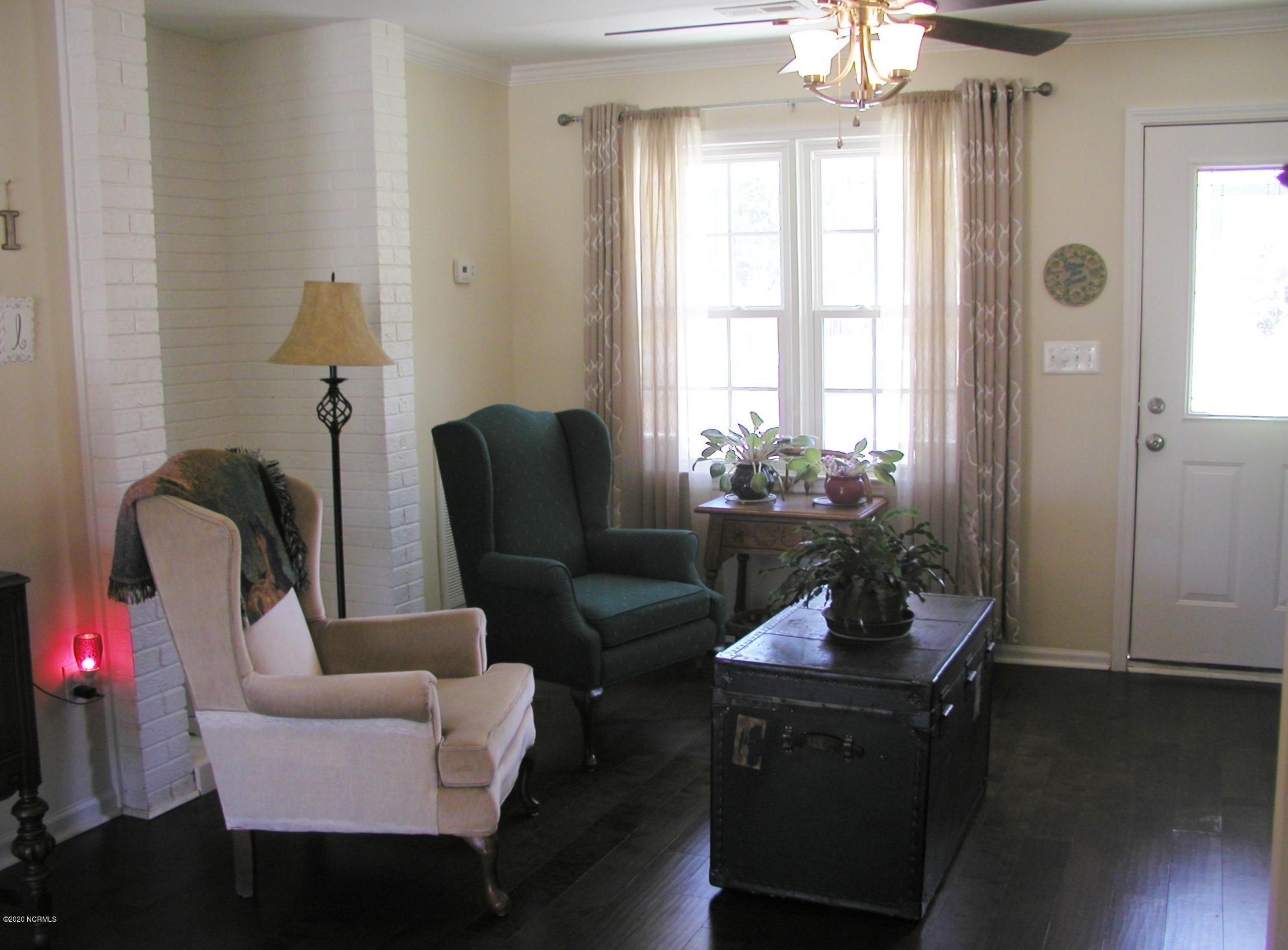 199 9 Mile Road Newport, NC 28570 - Photo 10 of 30 Living Room View 2