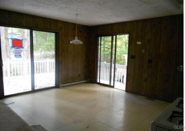 45 Glenbrook Road Bartonsville, PA 18321 - Photo 5 of 8 Gallery Image 5