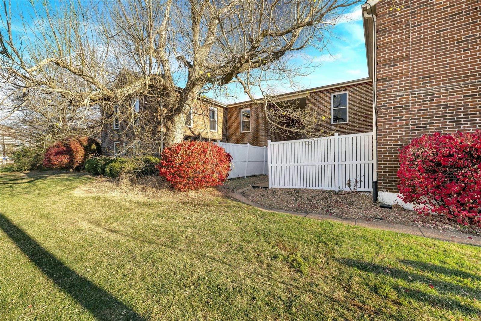 11910 Gravois Road, Unit 3 St. Louis, MO 63127 - Photo 1 of 30