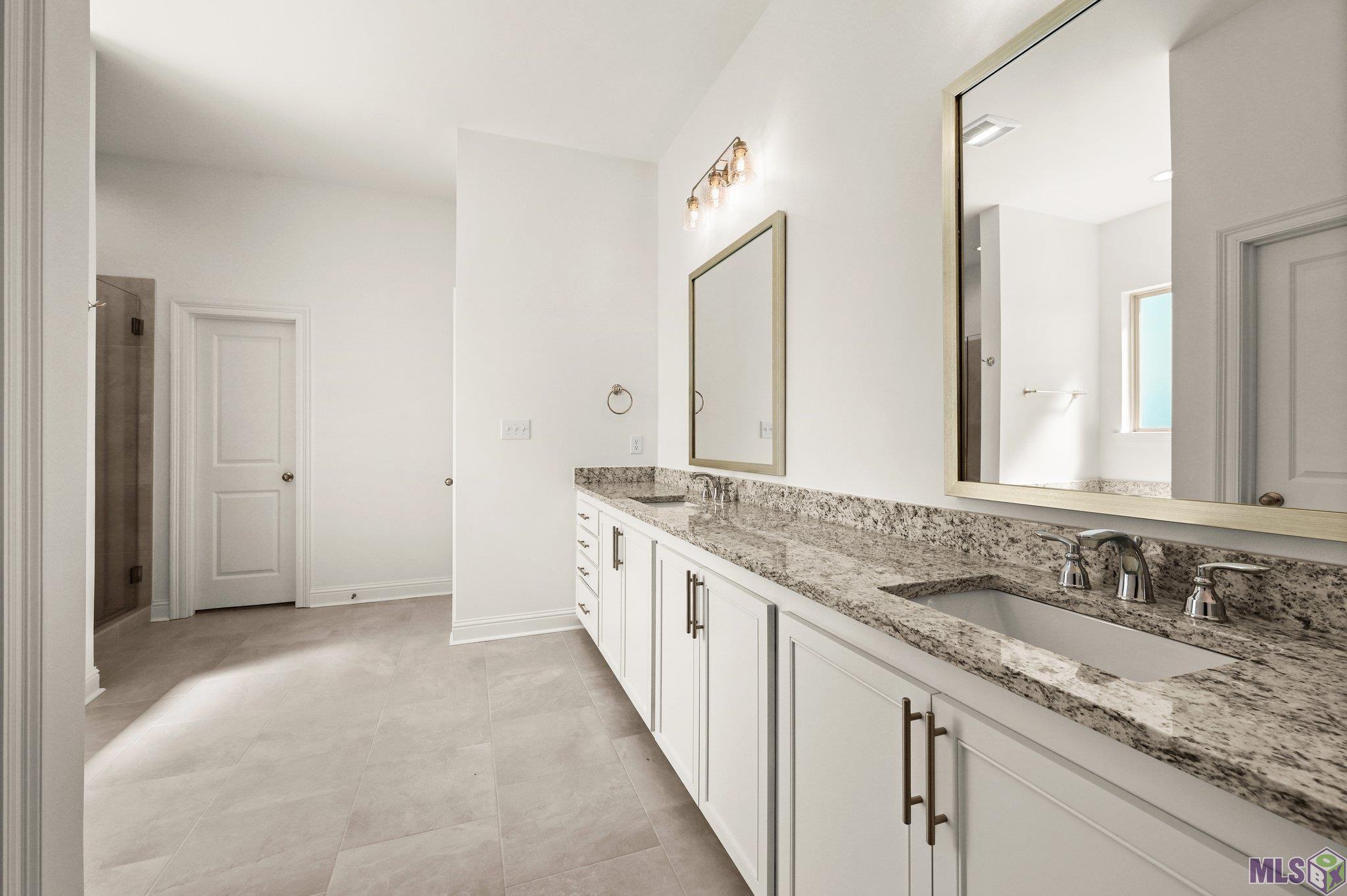 21489 Blue Fin Drive Springfield, LA 70462 - Photo 14 of 29