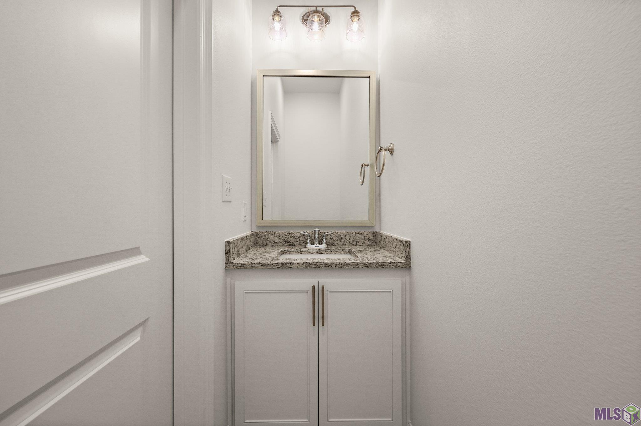 21489 Blue Fin Drive Springfield, LA 70462 - Photo 23 of 29