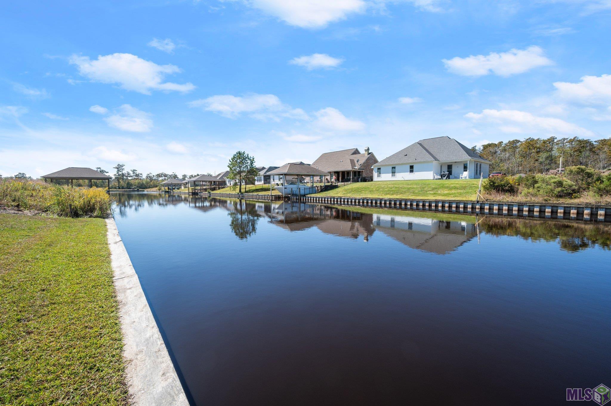 21489 Blue Fin Drive Springfield, LA 70462 - Photo 27 of 29