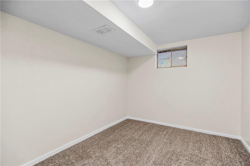 7828 Westridge Road Raytown, MO 64138 - Photo 23 of 29