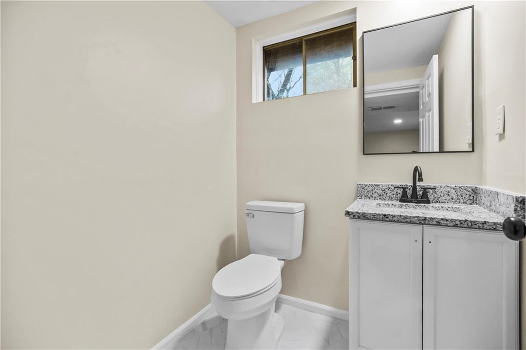 7828 Westridge Road Raytown, MO 64138 - Photo 24 of 29