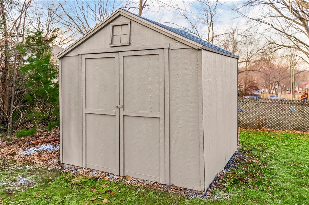 7828 Westridge Road Raytown, MO 64138 - Photo 29 of 29