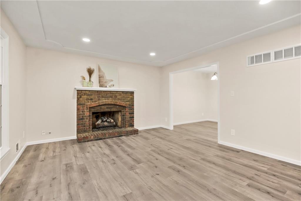 7828 Westridge Road Raytown, MO 64138 - Photo 5 of 29