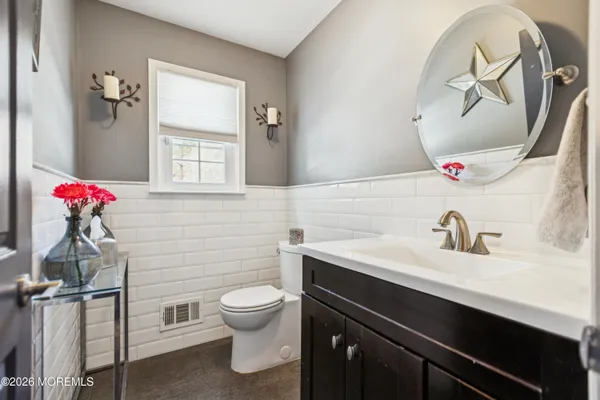 $725,000 | 24 Netty Street, Howell, NJ 07731