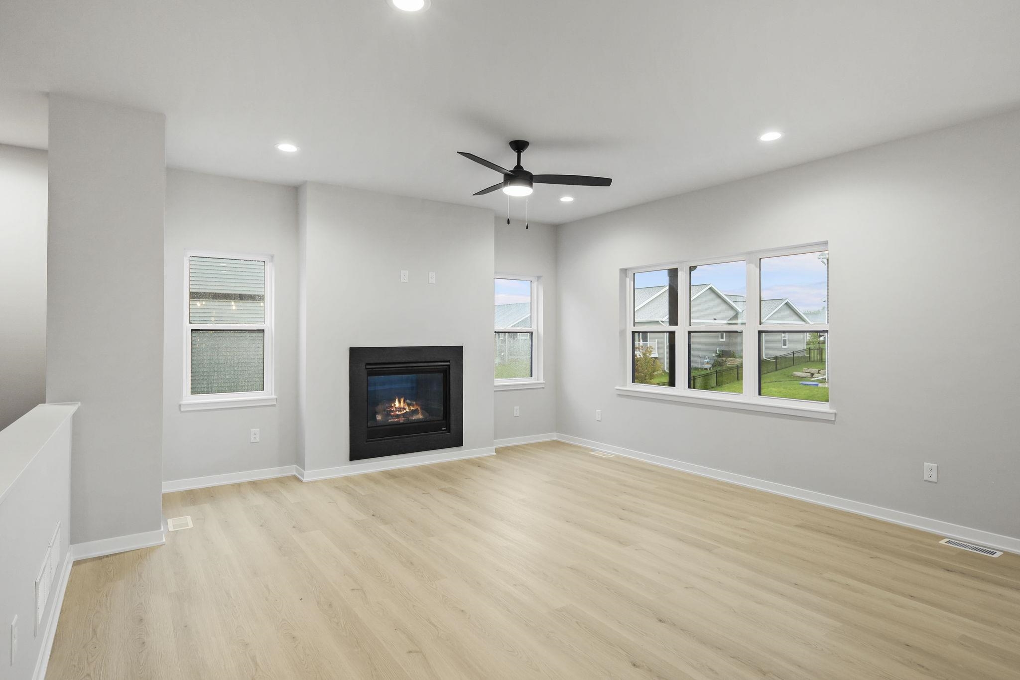 9 Hawks View Edgerton, WI 53534 - Photo 6 of 33