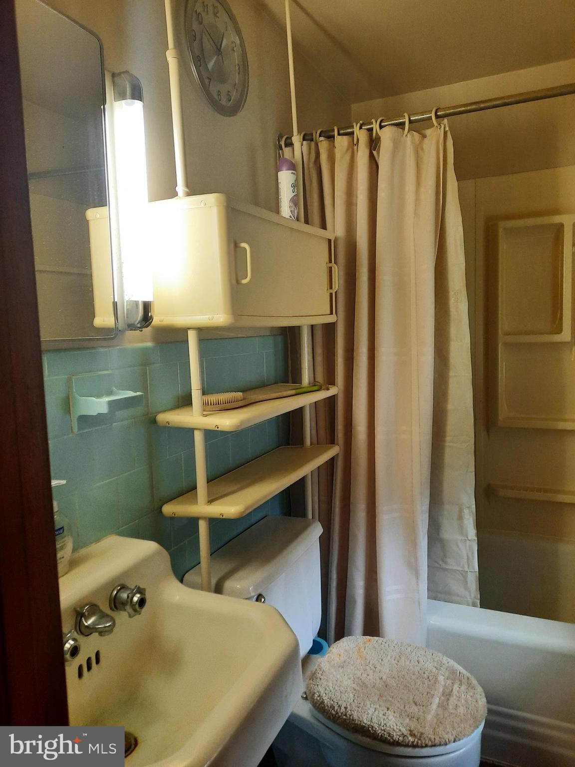 5223 Hoffmanville Road Manchester, MD 21102 - Photo 32 of 37 Bathroom