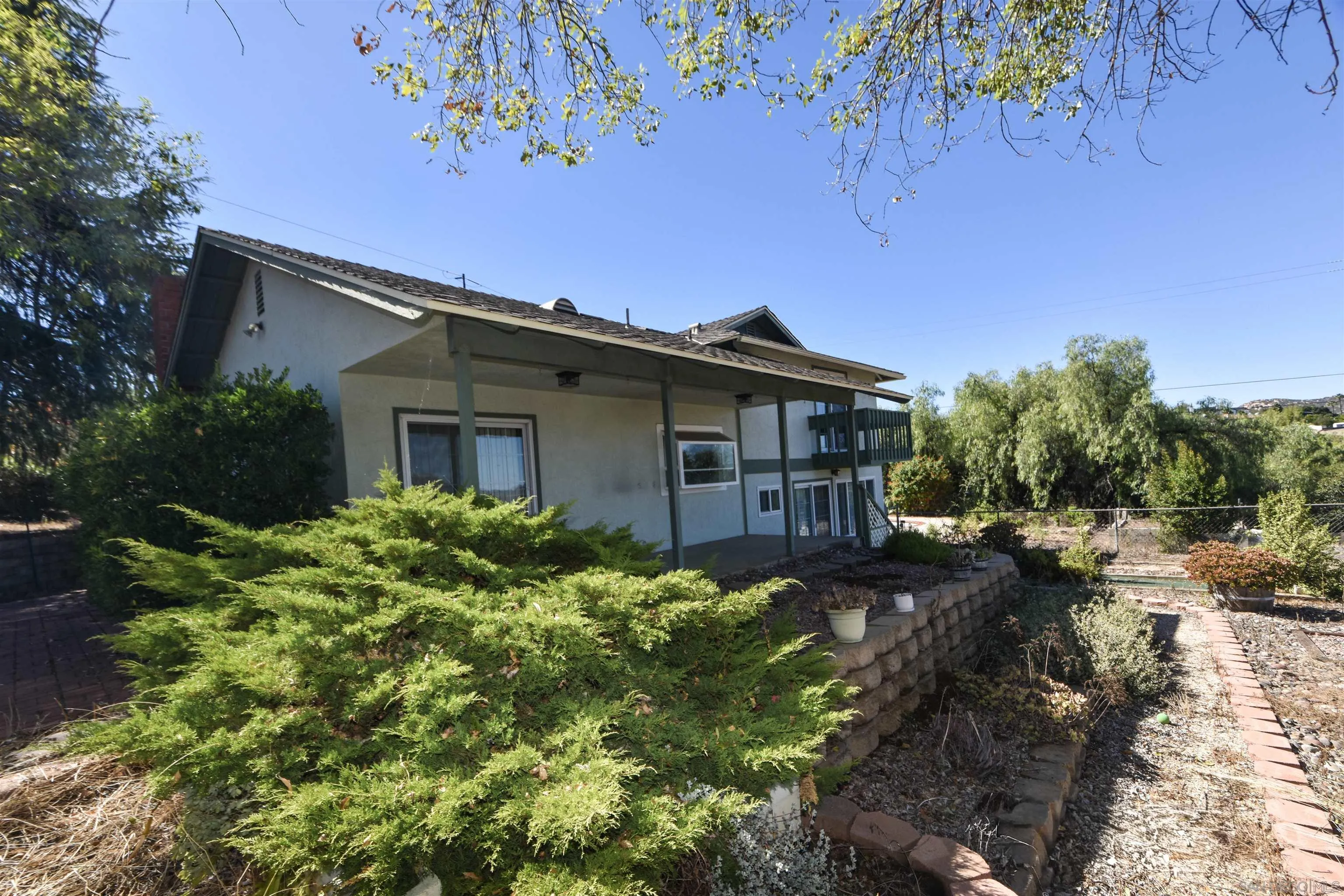 914 South Grade Road Alpine, CA 91901 - Photo 13 of 16