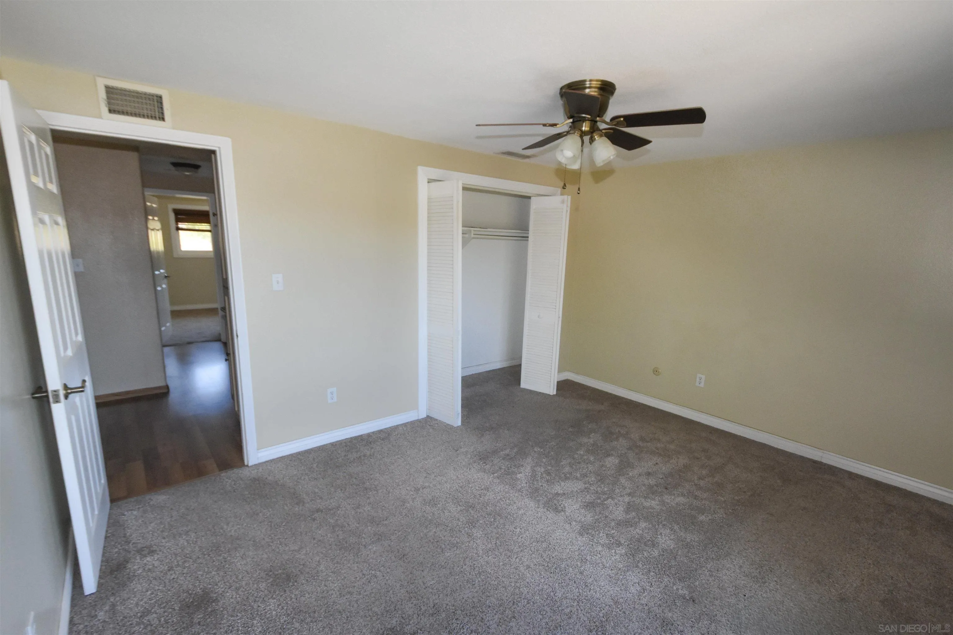 914 South Grade Road Alpine, CA 91901 - Photo 7 of 16