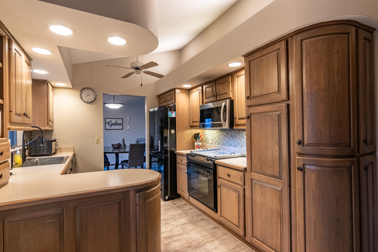 910 Ranch Road Connersville, IN 47331 - Photo 16 of 39