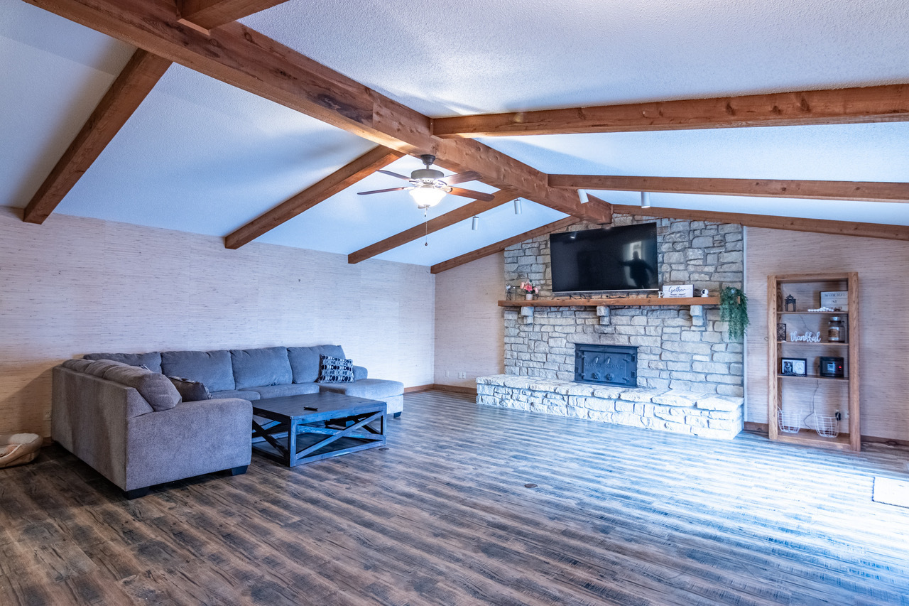 910 Ranch Road Connersville, IN 47331 - Photo 23 of 39