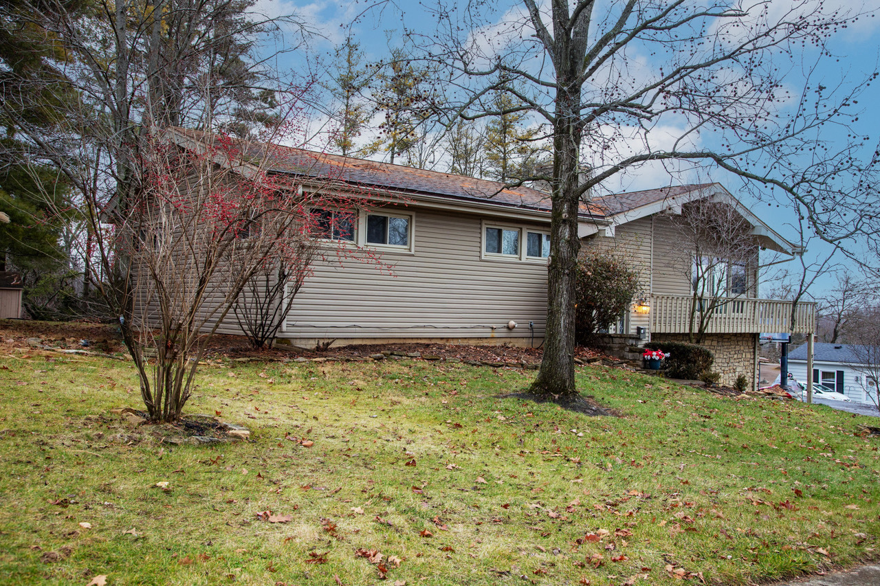 910 Ranch Road Connersville, IN 47331 - Photo 6 of 39