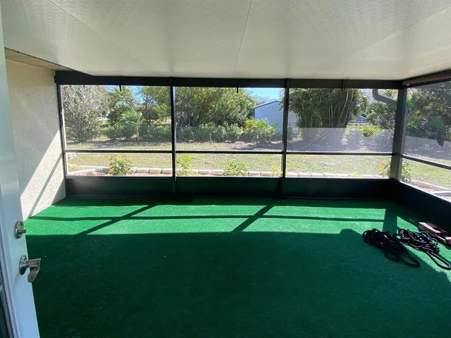 $2,250 | 10123 Bay Avenue, Englewood, FL 34224