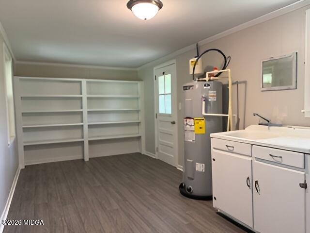 868 Mac Thompson Road Cochran, GA 31014 - Photo 13 of 31 a room with storage and utility