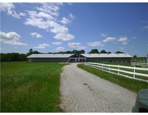 28 Smith Road Dayton, ME 04005 - Photo 16 of 25 Kennel facility