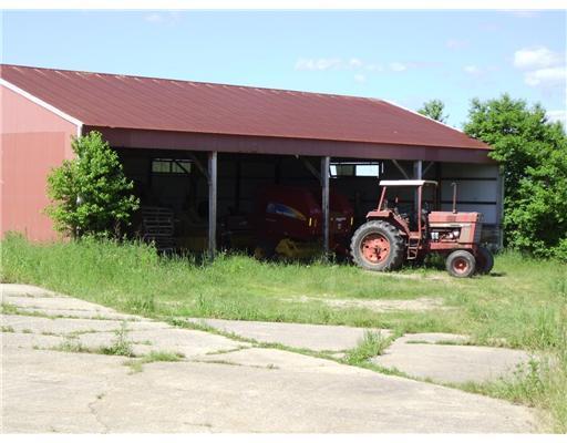 28 Smith Road Dayton, ME 04005 - Photo 25 of 25 Pole barn