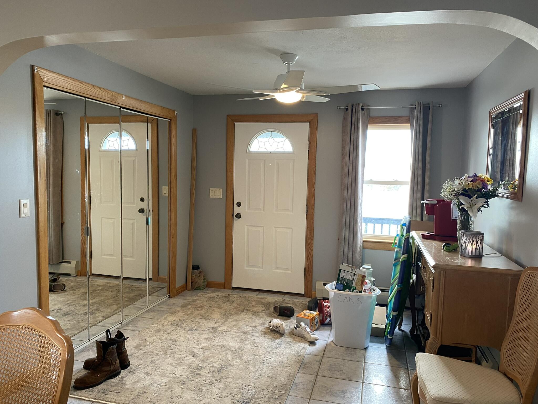 28 Smith Road Dayton, ME 04005 - Photo 8 of 25 Livingroom