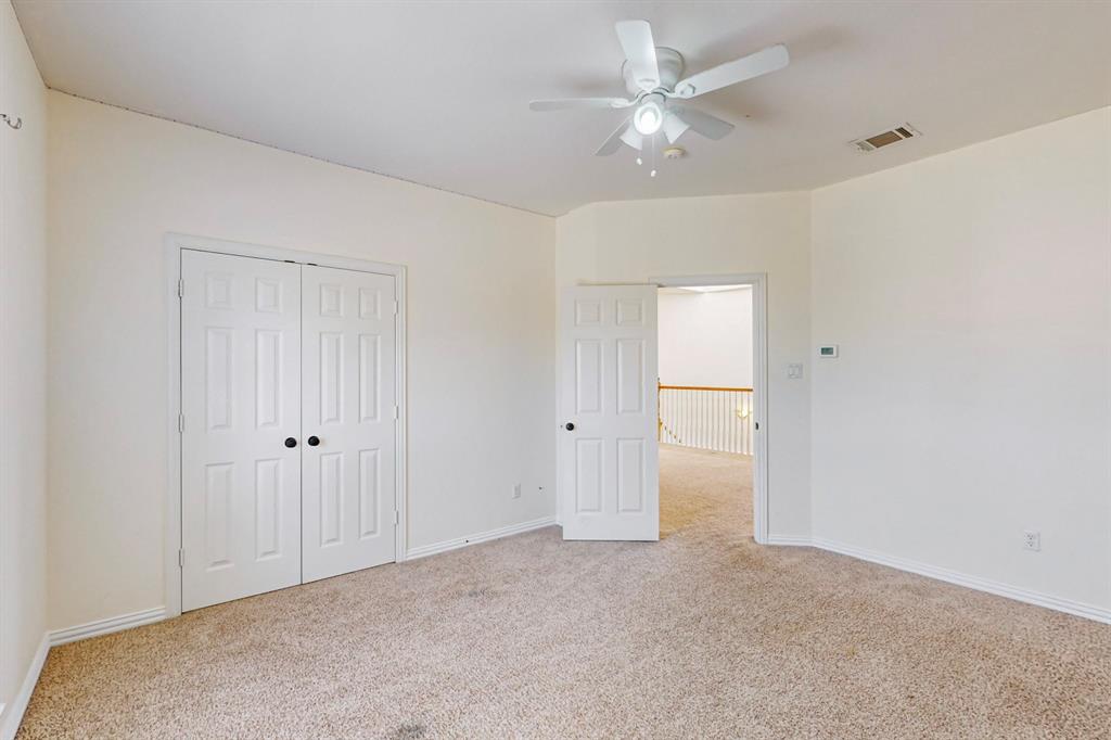 8609 Rugby Road Irving, TX 75063 - Photo 30 of 37