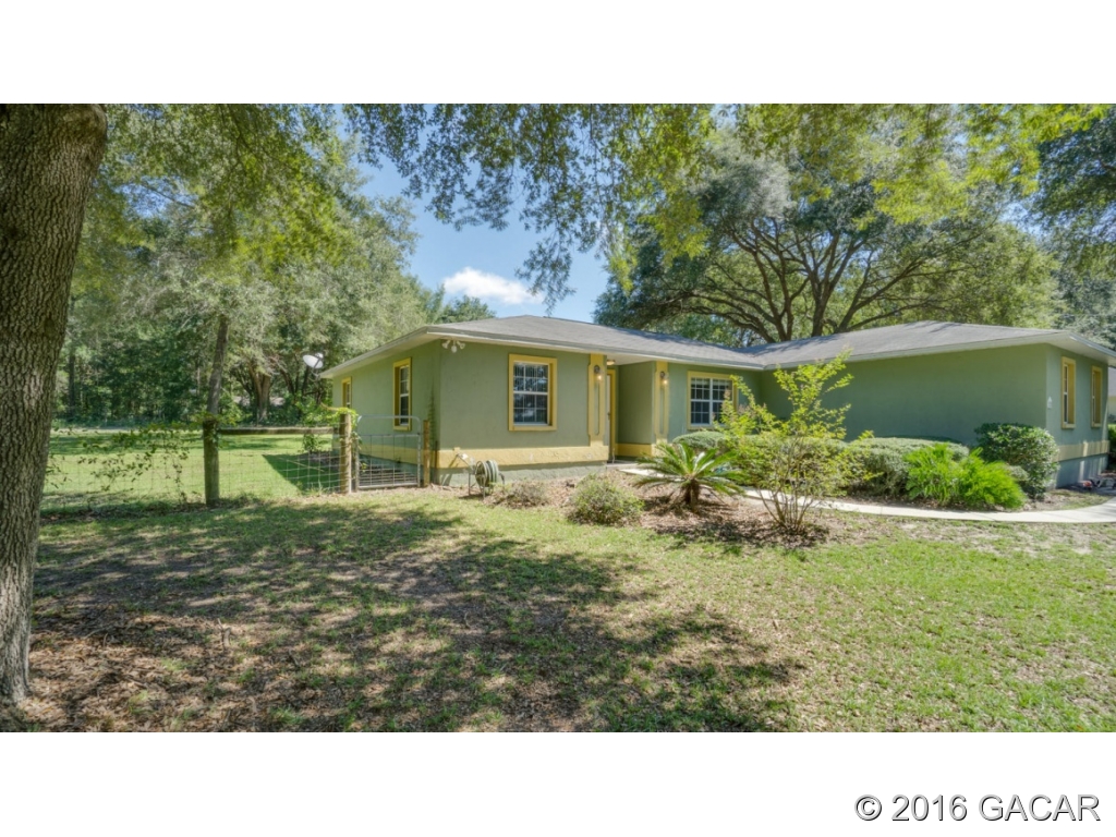 719 Southwest Mapleton Street Fort White, FL 32038 - Photo 3 of 23 Gallery Image 3