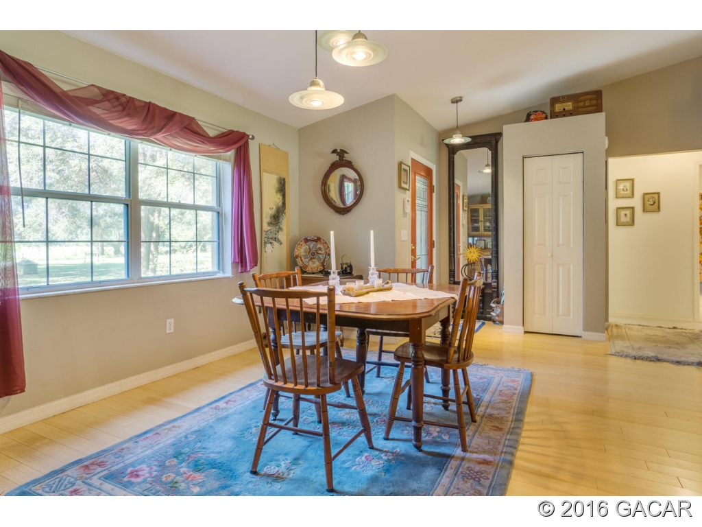 719 Southwest Mapleton Street Fort White, FL 32038 - Photo 6 of 23 Gallery Image 6