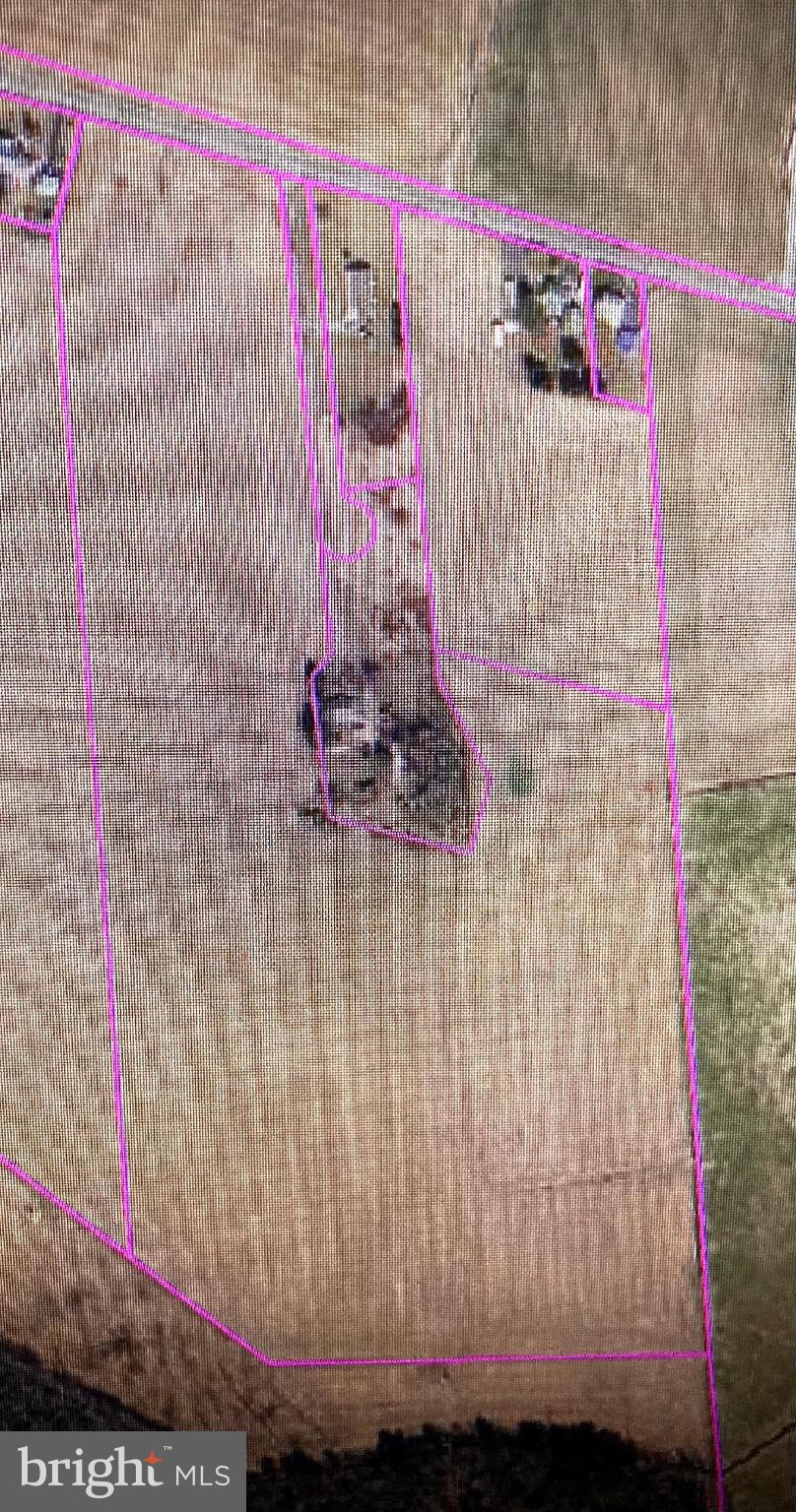 700-769 Sandtown Road Felton, DE 19943 - Photo 8 of 8 a bathroom with a shower