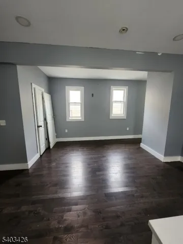 $3,000 | 179 Hobson Street, Newark, NJ 07112