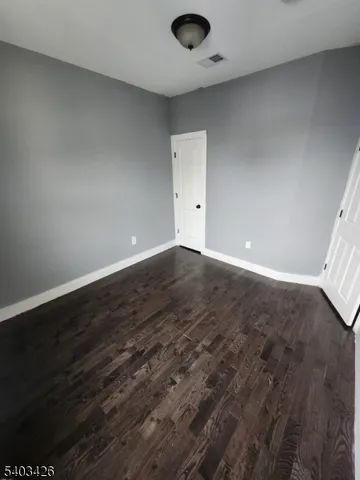 $3,000 | 179 Hobson Street, Newark, NJ 07112