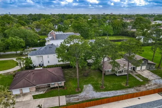 $1,300,000 | 181 Sauve Road, River Ridge, LA 70123