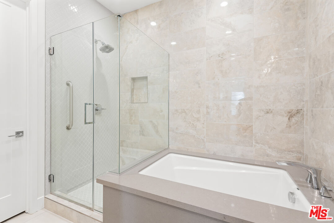 12763 Shell Place, Unit 1 Playa Vista, CA 90094 - Photo 13 of 28