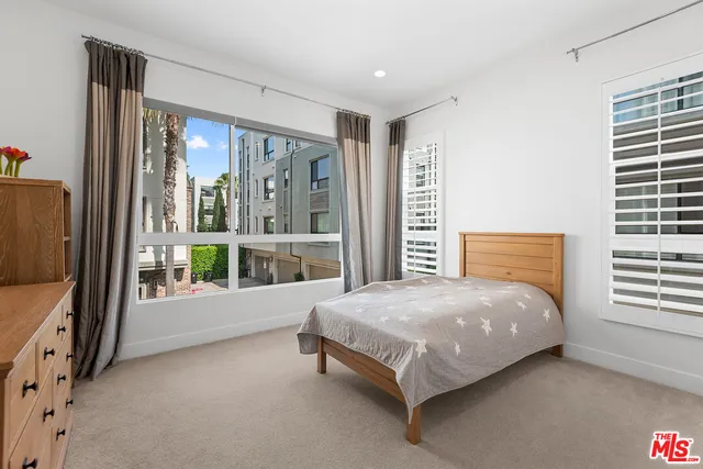 $12,995 | 12763 Shell Place, Unit 1, Playa Vista, CA 90094