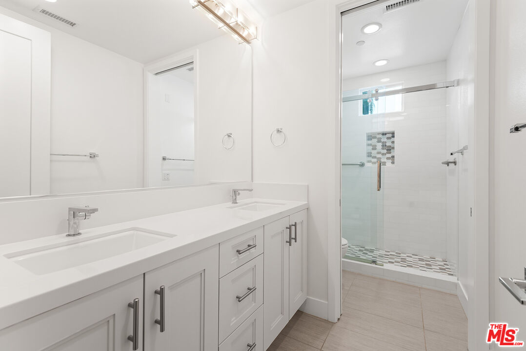 12763 Shell Place, Unit 1 Playa Vista, CA 90094 - Photo 18 of 28