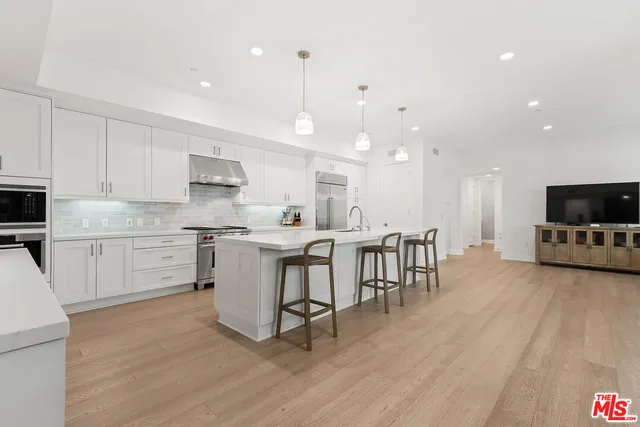 $12,995 | 12763 Shell Place, Unit 1, Playa Vista, CA 90094