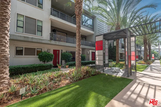 $12,995 | 12763 Shell Place, Unit 1, Playa Vista, CA 90094