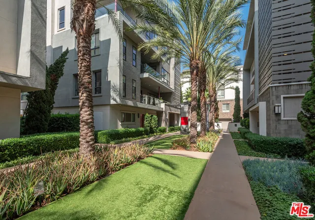 $12,995 | 12763 Shell Place, Unit 1, Playa Vista, CA 90094