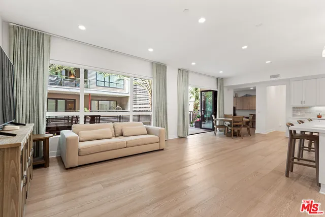 $12,995 | 12763 Shell Place, Unit 1, Playa Vista, CA 90094