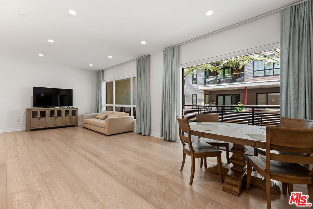 12763 Shell Place, Unit 1 Playa Vista, CA 90094 - Photo 6 of 28