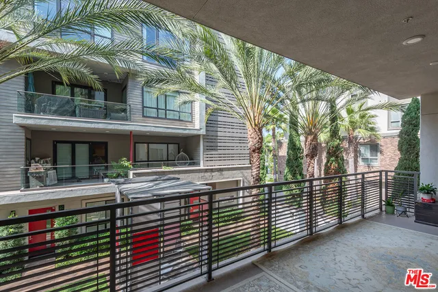 $12,995 | 12763 Shell Place, Unit 1, Playa Vista, CA 90094