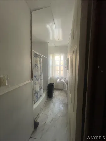 $94,800 | 1737 Whitney Avenue, Niagara Falls, NY 14301