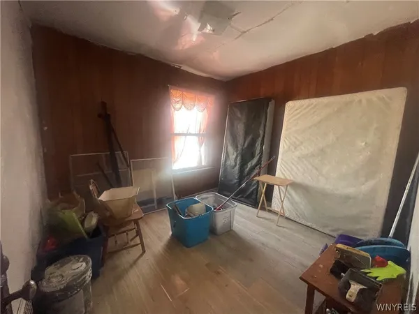 $94,800 | 1737 Whitney Avenue, Niagara Falls, NY 14301