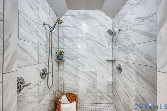 $3,500 | 108 North Harrison Street, Richmond, VA 23220