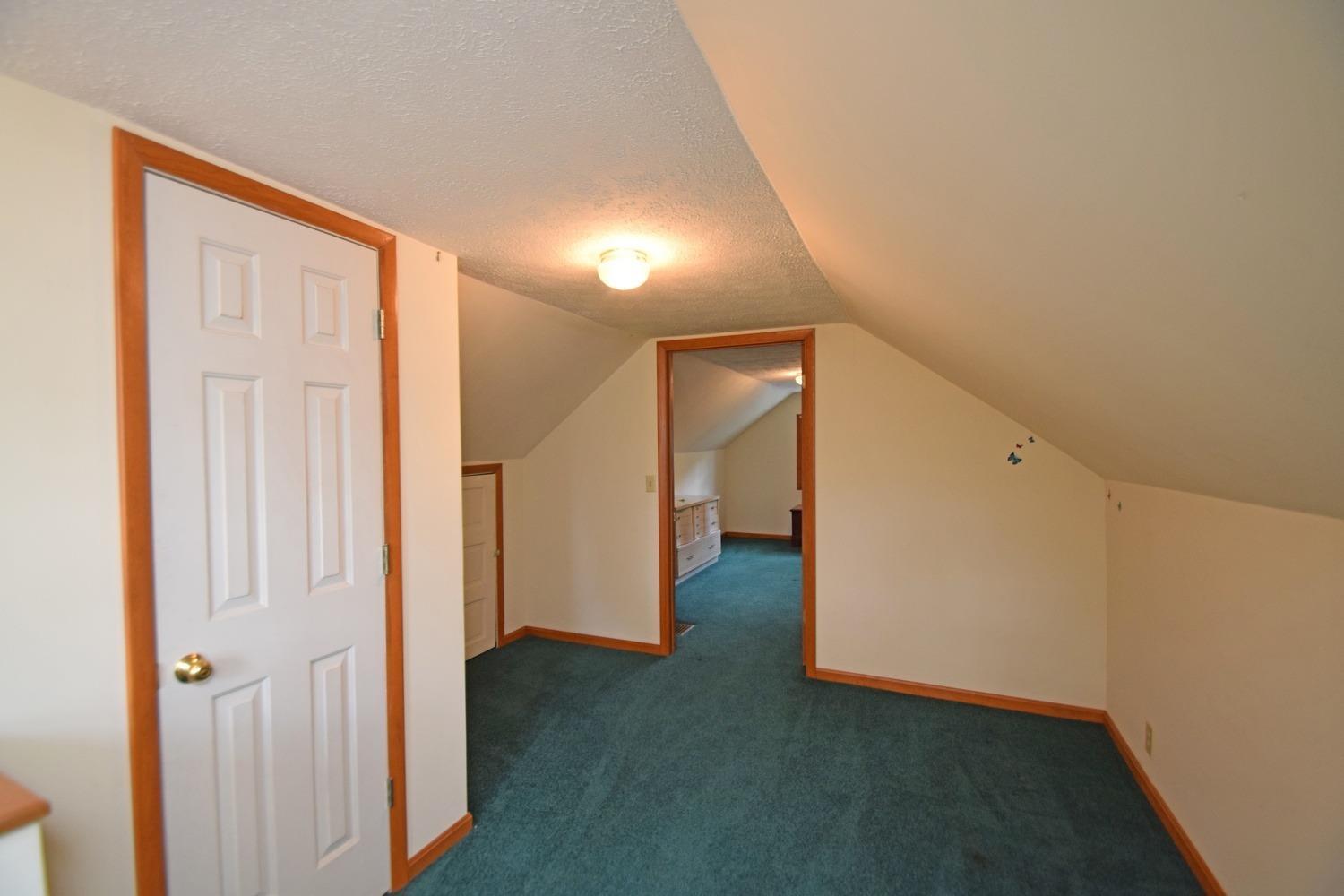 711 3rd Street Reading, OH 45215 - Photo 21 of 32