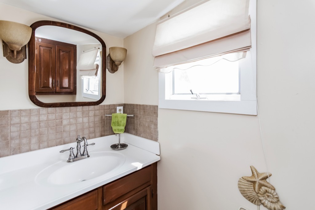 9 Hilltop Road, Unit 9 Ipswich, MA 01938 - Photo 17 of 25