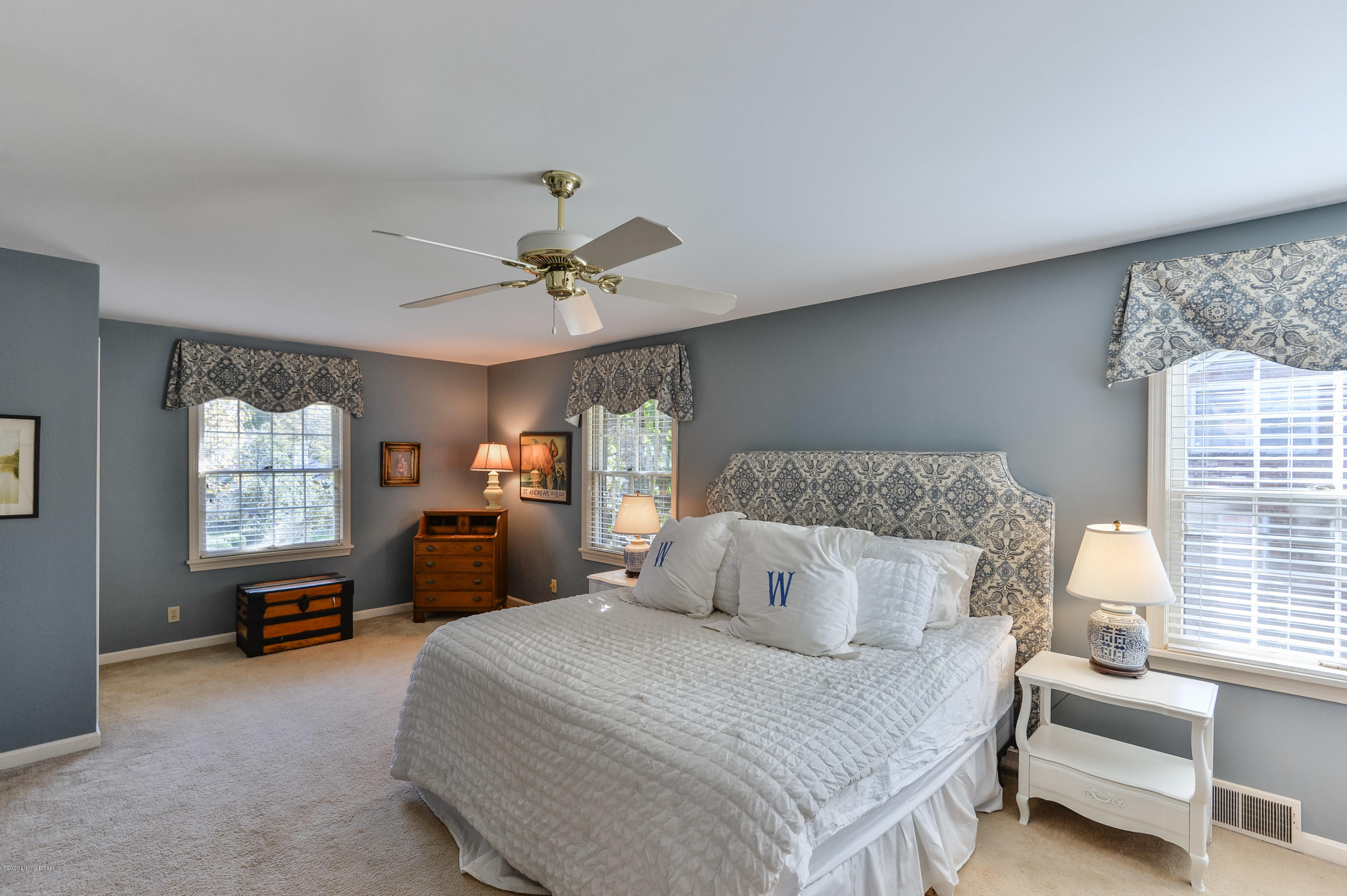 5705 Apache Road Louisville, KY 40207 - Photo 29 of 50 038 - 20201104 1276