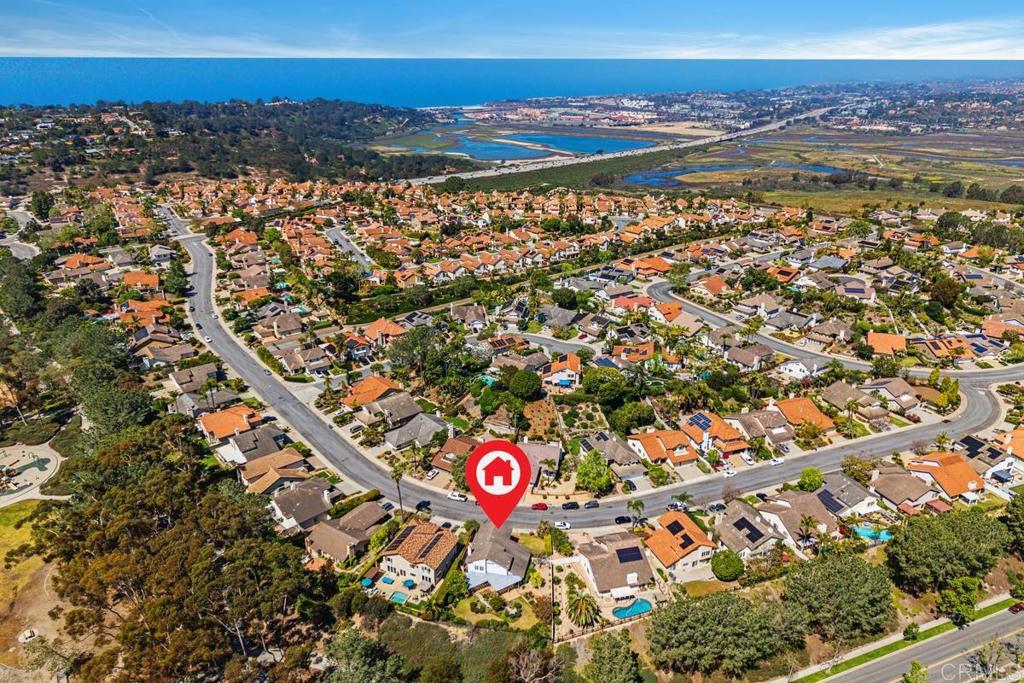 3711 Overpark Road San Diego, CA 92130 - Photo 2 of 37