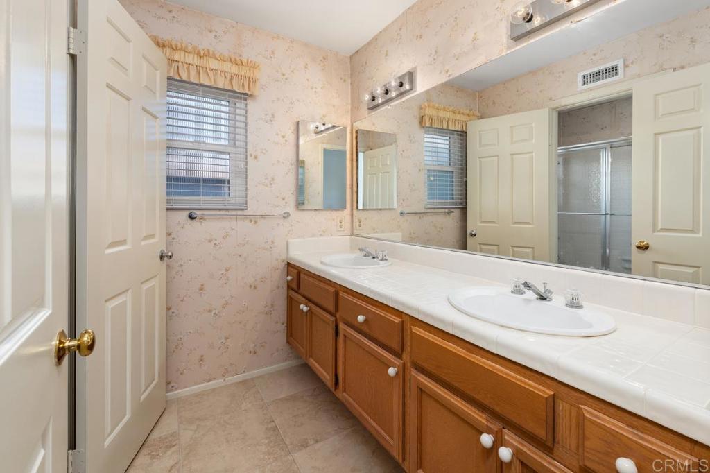 3711 Overpark Road San Diego, CA 92130 - Photo 26 of 37