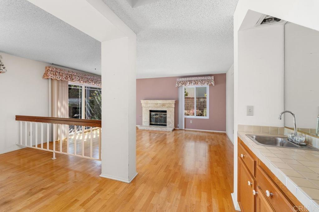 3711 Overpark Road San Diego, CA 92130 - Photo 9 of 37