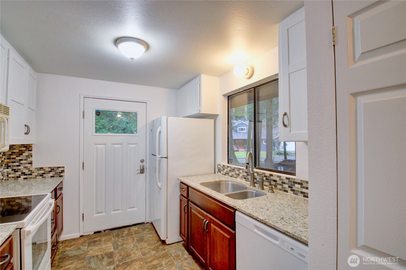 1 Cayuse Court Bellingham, WA 98229 - Photo 13 of 27