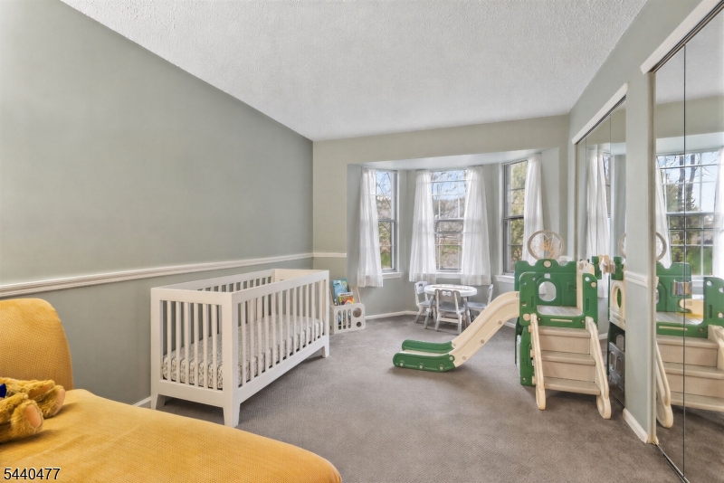 972 Juniper Way Mahwah, NJ 07430 - Photo 17 of 24